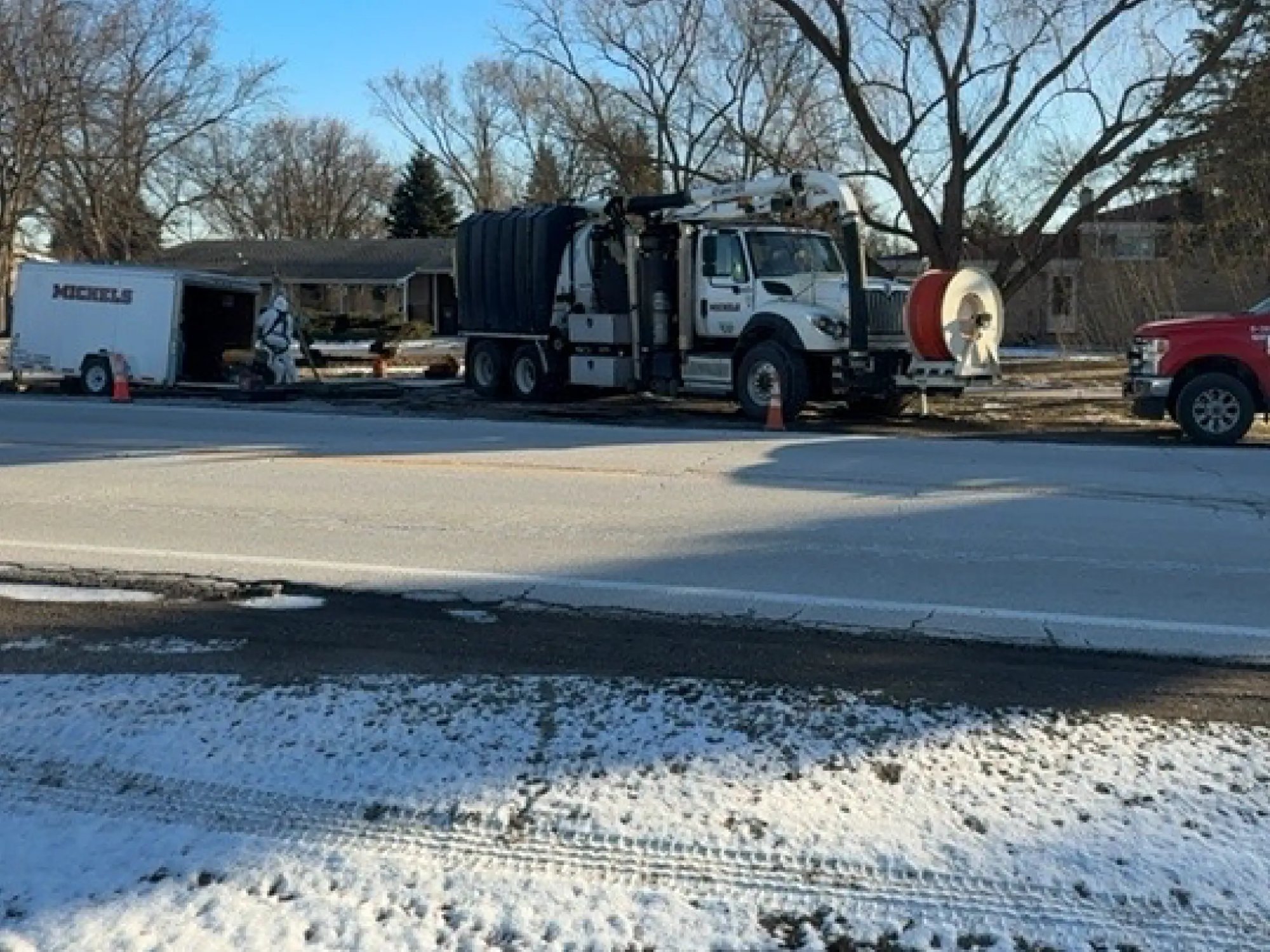 Dewatering at MH 141_68 Dewatering at MH 141_68